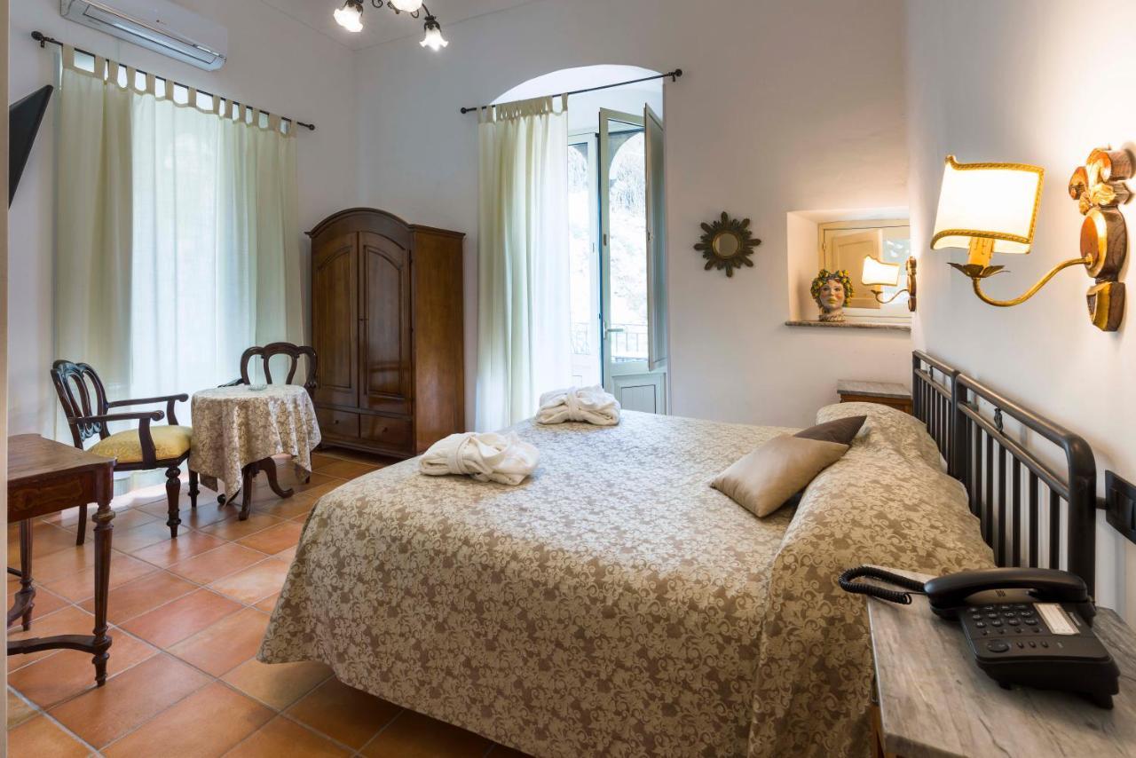 Hotel Bel Soggiorno تاورمينا المظهر الخارجي الصورة