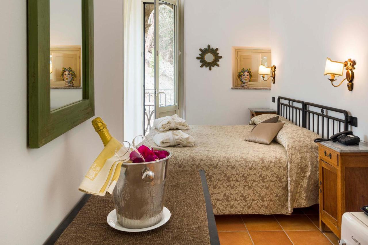 Hotel Bel Soggiorno تاورمينا المظهر الخارجي الصورة
